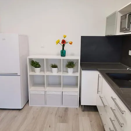 Apartment Modern Galaxia In The City Galanta