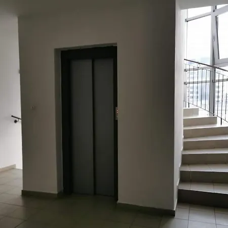Apartment Modern Galaxia In The City *