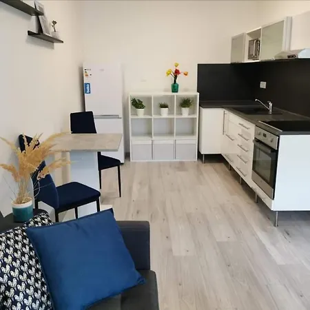 Apartment Modern Galaxia In The City *